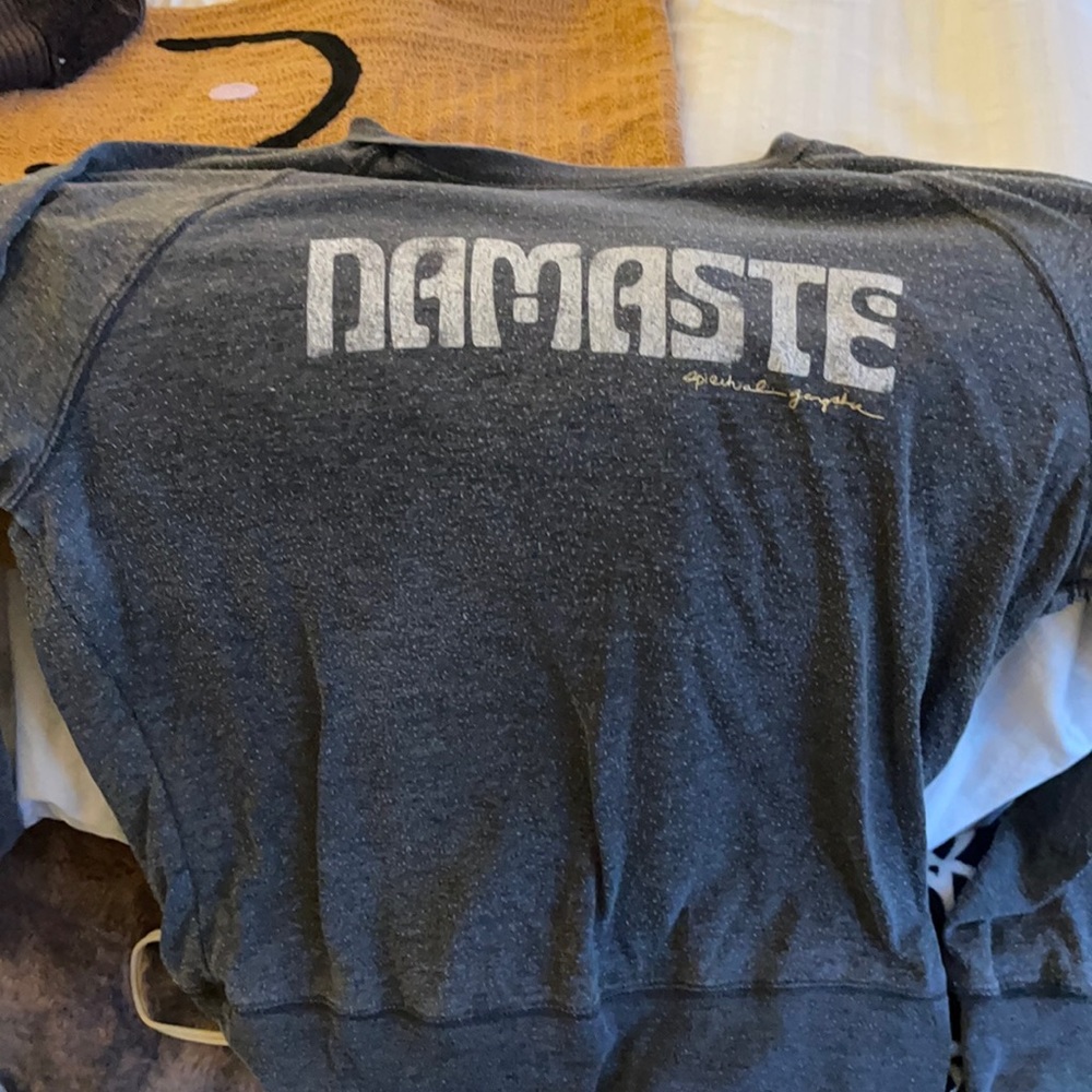 Gray soft light sweatshirt